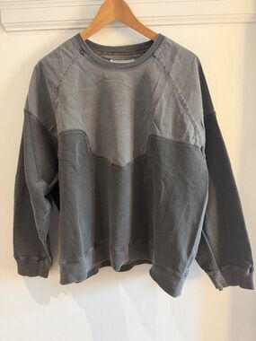 THE GREAT. Women's Grey Vintage Wash Sweatshirt